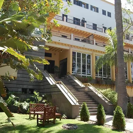 Escuela Santa Brigida (Gran Canaria)